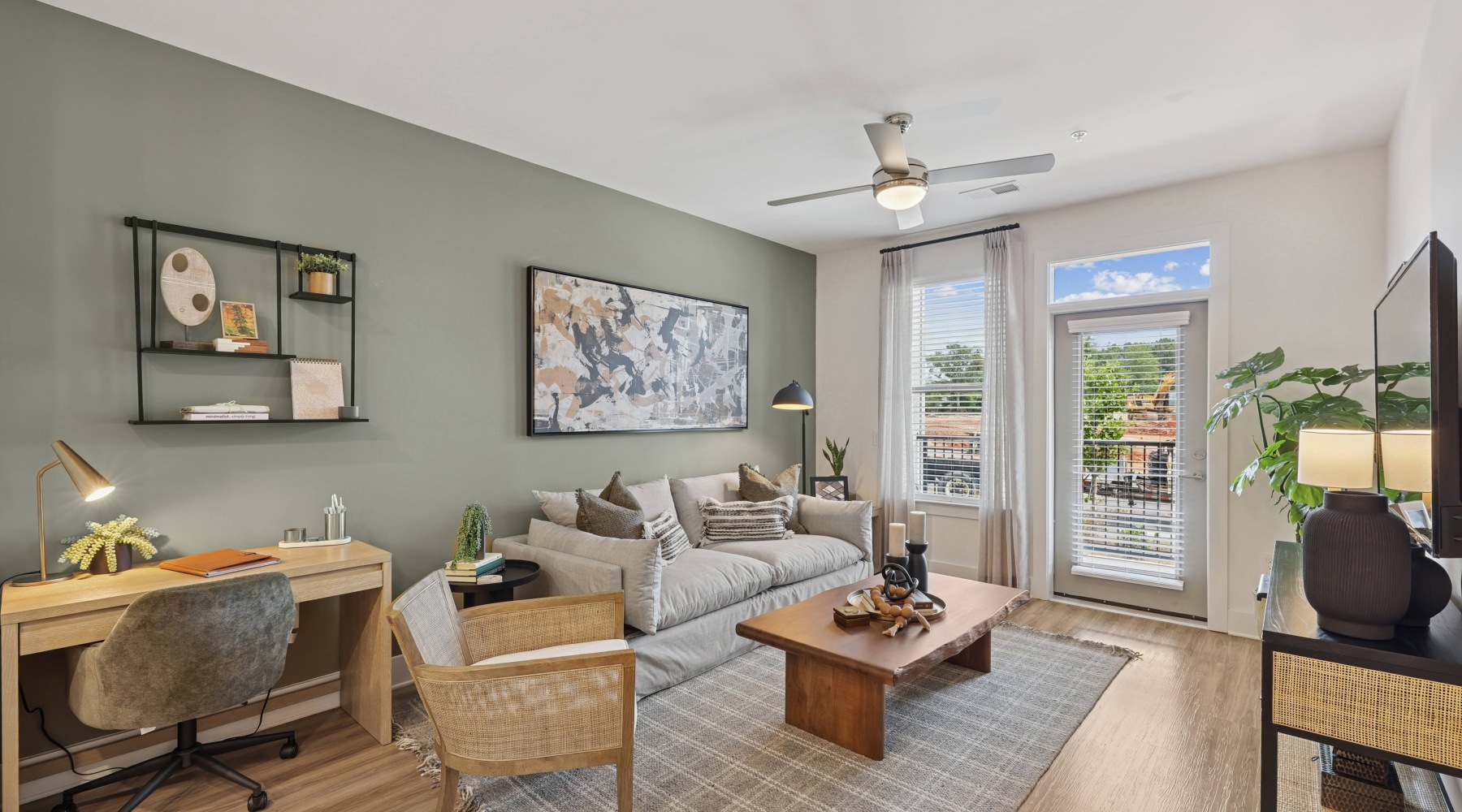 1 & 2 Bedroom Apartments